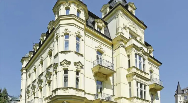 Hotel Mignon, Забронировать Отель Карловы Вары Карловарский край, рядом с Train Station Karlovy Vary