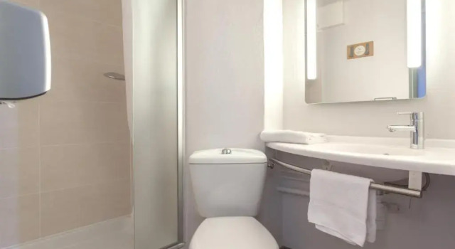 Двухместный номер B&B HOTEL CHAMBERY La Cassine