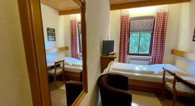 Номер Economy Bayerischer Hof