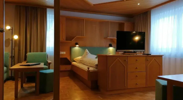 Номер Standard Pension Rudolph