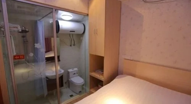 Kunshan Zhouzhuang Zhenzhen Inn, Book Hotel Hoteller i Suzhou med parkering, Parkering
