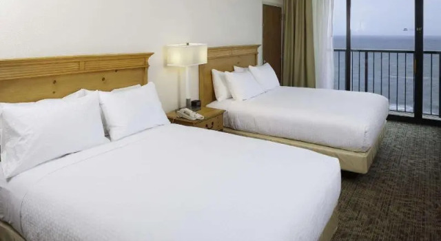 Двухместный номер Standard с балконом DoubleTree by Hilton Atlantic Beach Oceanfront