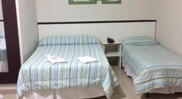 Четырёхместный номер Standard Alzira Plaza Hotel