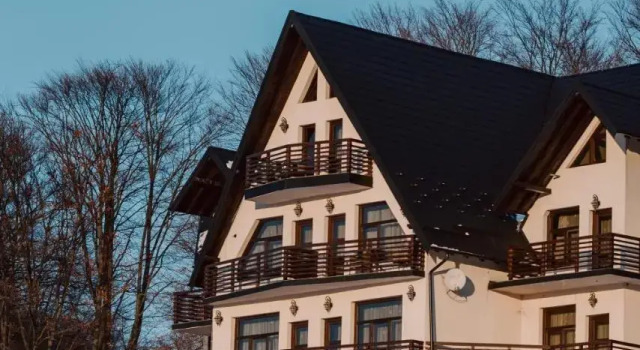 Pensiunea Cattaleya, Varaa Hotelli Hotellit Carpathians - Romania uima-altaalla, Uima-allas