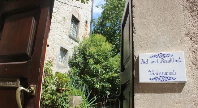 Residence Via Benamati, Rezervovat Hotel Cagli 