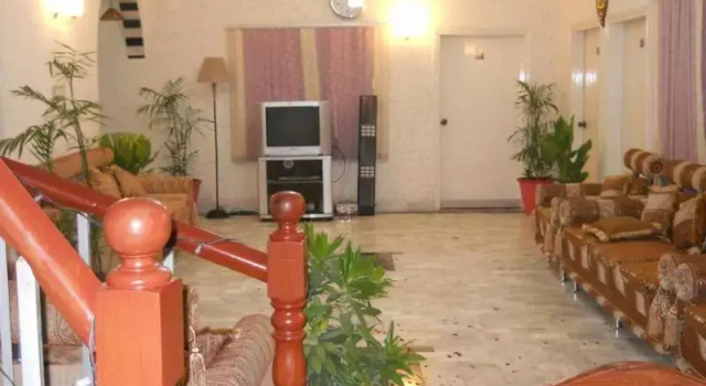 Sunrise Guest House Multan