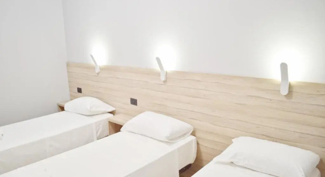 Трёхместный номер Standard Miu Hotel