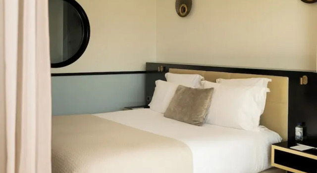 Номер Deluxe с видом на море Hôtel Les Roches Blanches Cassis