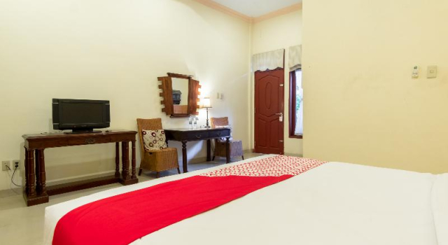 Люкс Deluxe OYO 994 Huber Apartment