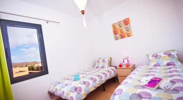 Коттедж Sunrise Surf House, Big Garden, Hot Tub, Parking, super-fast free Wi-Fi