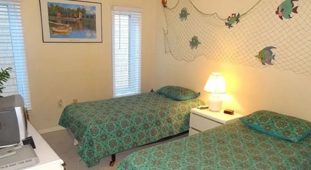 Ocean Sunrise 201 2 Br condo by RedAwning