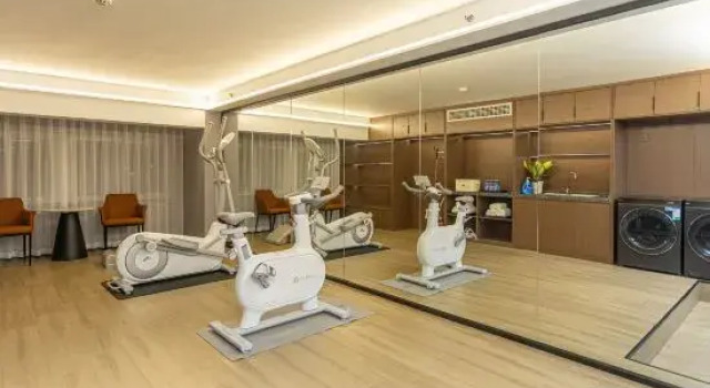 Qingmu Platinum Hotel (Nanjing di xiu Road Greenland Huamao Commercial Plaza), Prenota Hotel Nanchino Jiangsu