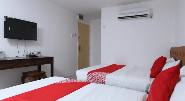OYO 89672 EG Hotel JJ, Varaa Hotelli Hotellit Johor pysäköinnillä, Pysäköinti