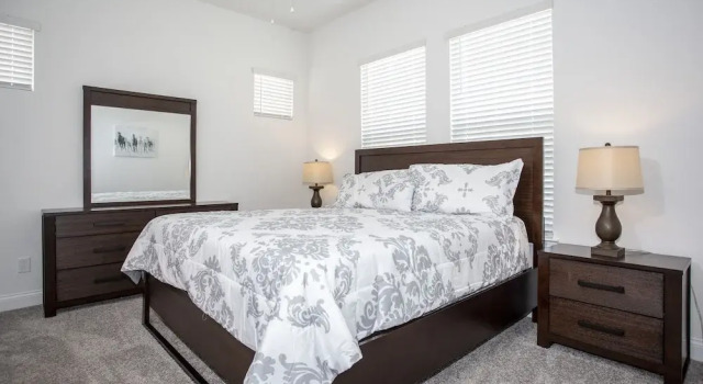 Festival Resort 5 Bd Home w/ Screened Pool Close to Disney 174