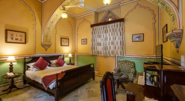 Номер Classic Hotel Narain Niwas Palace