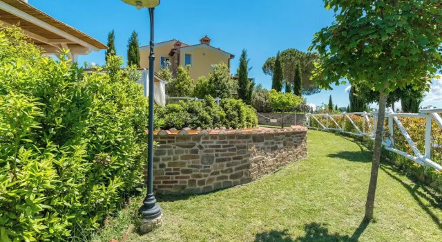 Коттедж с 2 комнатами Wonderful Family Suite in Tuscany near Pisa and Florence - Two Bedrooms 4 pl