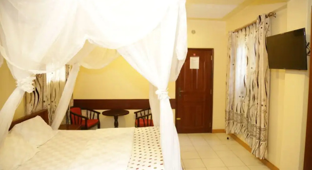 Roza Guests House, Rezerwuj Hotel Naivasha Nakuru County