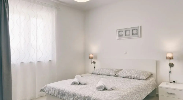 Вилла Luxurious Villa with Sauna & Hot Tub in Žminj