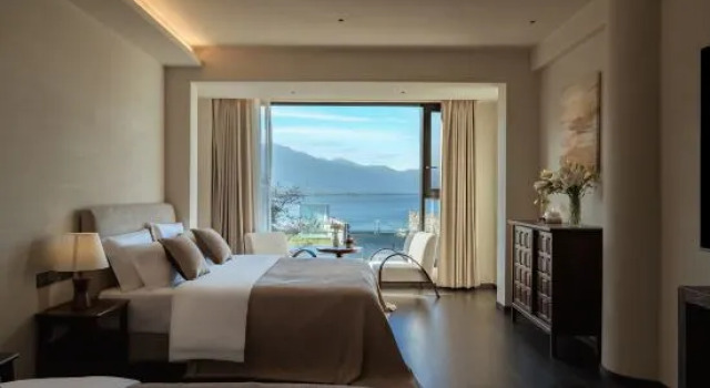 Семейный люкс с видом на море The better, under the green shade trees, forest garden full sea view holiday villa