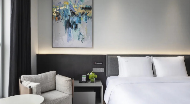 Номер Premium Holiday Inn TongXiang by IHG