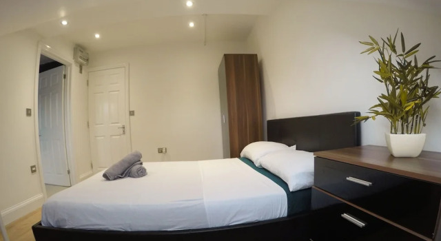 Stunning one bedroom flat