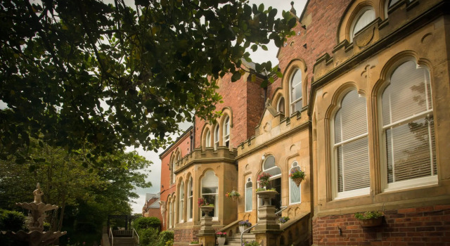 Двухместный номер Classic Brockley Hall Hotel