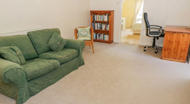 Glan Gors, Book Hotel Llanddyfnan Anglesey