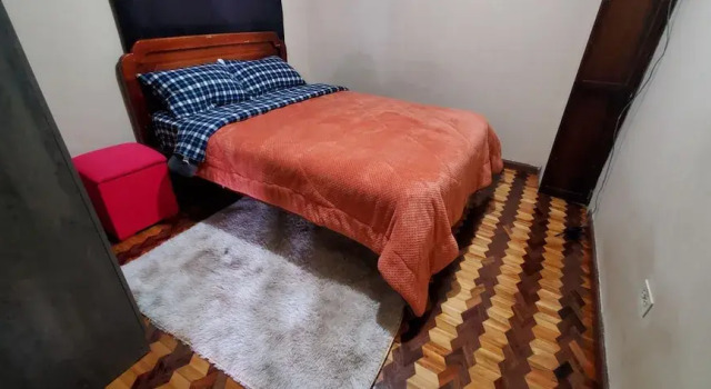 Departamento en Cuenca, 3 Habitaciones y parqueo gratis, Book Apartment Cheap Hotels in Sierra