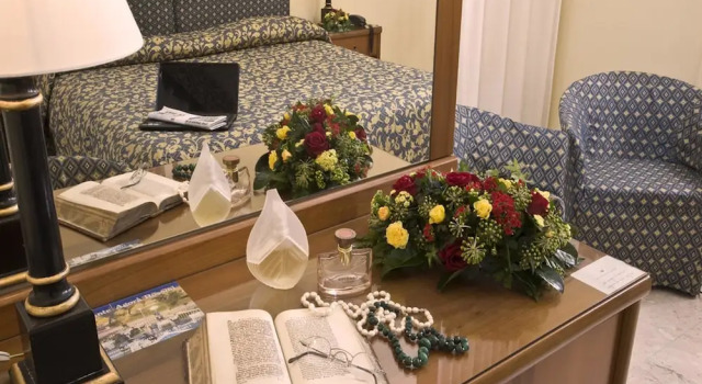 Трёхместный номер Standard с балконом Hotel Savoy