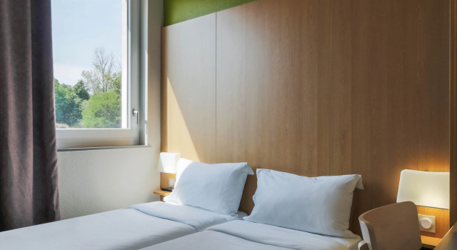B&B HOTEL Metz Est Technopole Pôle Santé, Rezervasyon Bed and Breakfast Moselle otoparklı oteller, Otopark
