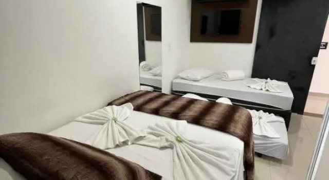 Четырёхместный номер Comfort Penha Parque Pousada