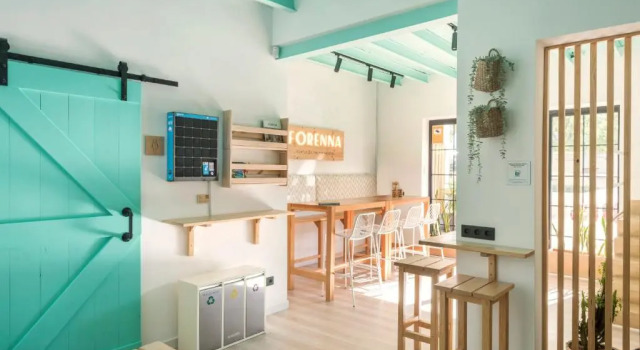 Forenna Hostel - Adults Only