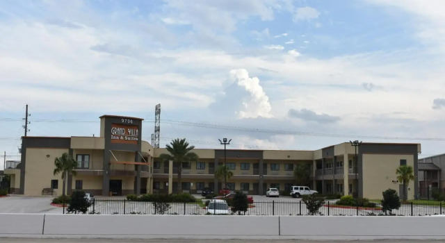 Grand Villa Inn & Suites - Humble, 预订 别墅 亨博尔 Texas Gulf Coast