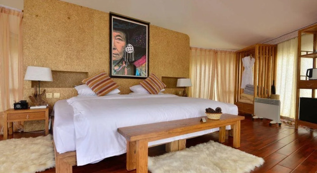 Vinetree · Geladan Tented Resort, Book Resort Deqin Yunnan