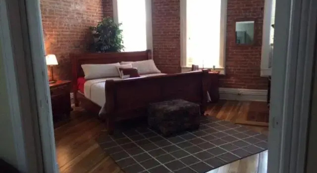 Suite The 1857