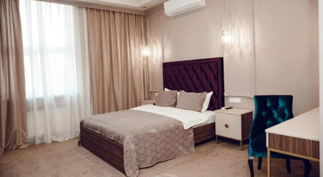 Suite Chernivtsi Arbat