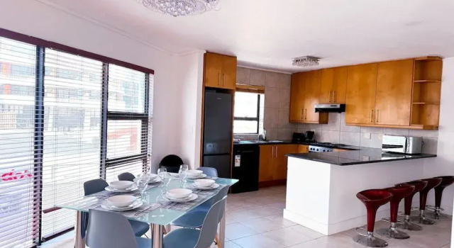 Апартаменты Spacious 1 Bedroom Apartment, Atlantica, Seapoint