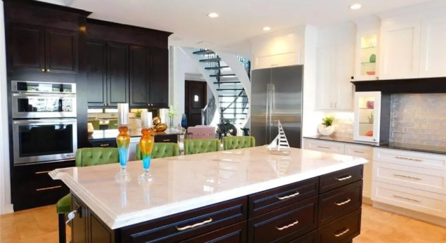 Вилла 5 Bedroom Luxe Villa on Deep Water Intracoastal