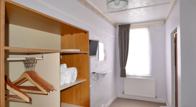 Welbeck Guest House, Забронировать Гостевой дом Отели Уэстон-сьюпер-Мэр с парковкой, Парковка