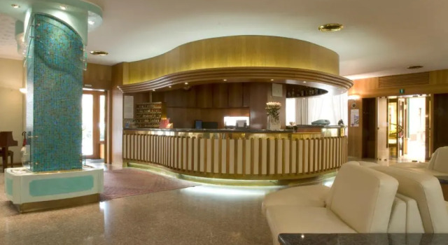 Albergo Milano, Book Hotel Hoteller i Brescia med morgenmad, Morgenmad