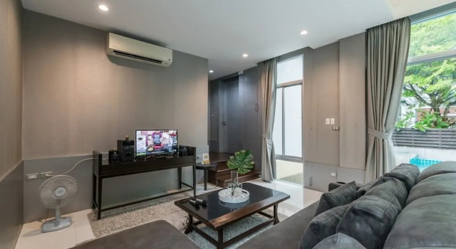 AnB Pool Villa 2BR Red in Pattaya
