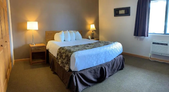 Люкс Days Inn by Wyndham Spearfish