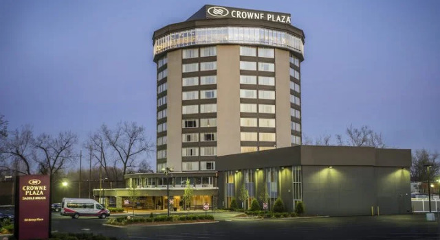 Run of House Crowne Plaza Saddle Brook by IHG