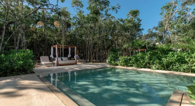 Номер Standard Lumina at LOSANTOS Tulum