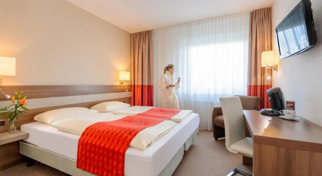 Двухместный номер Standard DORMERO Hotel Greifswald