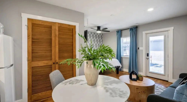 Gated Studio Near Downtown Houston and NRG, Rezerwuj Apartament Houston Houston