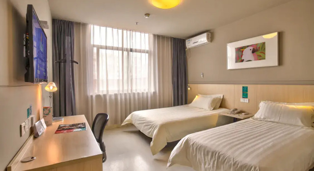 Jinjiang Inn, Prenota Hotel Hotel a Ningbo con parcheggio, Parcheggio