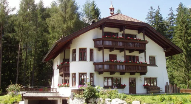 Апартаменты Im weißen Schlössl Friedemann
