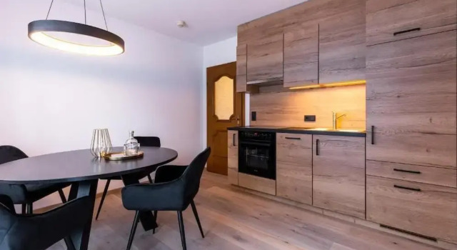Семейные апартаменты с балконом и с видом на горы AFOCH FEI das Landhaus