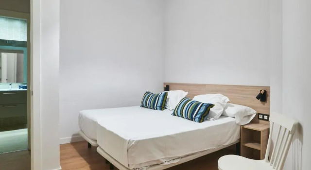 Апартаменты Цокольный этаж Slow Suites Luchana